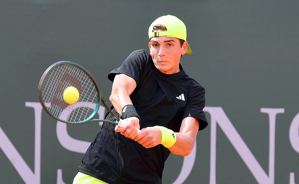 Alenize82's tweet image. La classe 2007 del #tennis italiano promette molto. Ho analizzato 4 di questi ragazzi, tra crescita tecnica, mentale, fisica e programmazione. Parliamo di Federico #Cinà, Jacopo #Vasamì, Andrea #DeMarchi e Pierluigi #Basile 

(nel post a seguire potete leggere l'articolo)