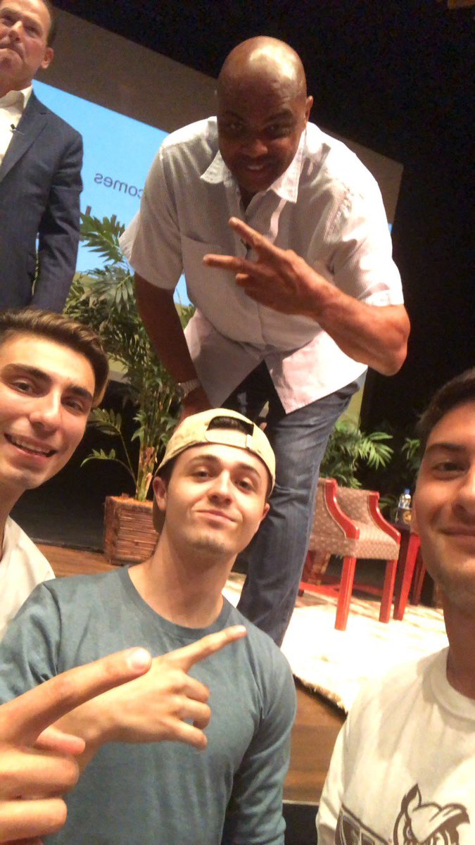 TheProAmPodcast's tweet photo. @NBAonTNT I met Chuck in 2020 and asked him who the best team in LA was. He said the Clippers. Then the Lakers went on to win the NBA Championship 🤣 https://t.co/C28cwtCl2O