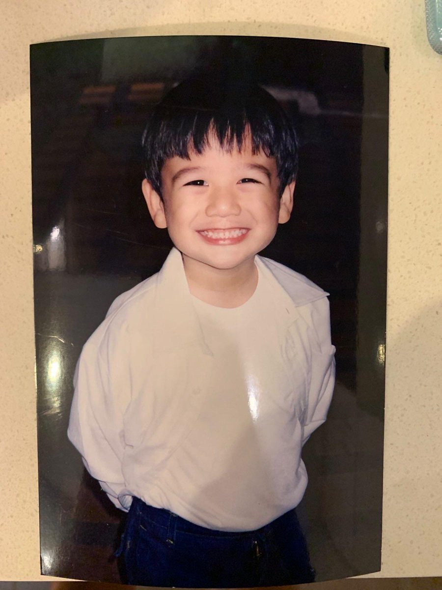 y’all huwag natin hayaang lumabas ‘tong litol potato tornado ‘to! look at that cute smile :'>

FRIver SMILING VIBES
#PBBCollabPDrama