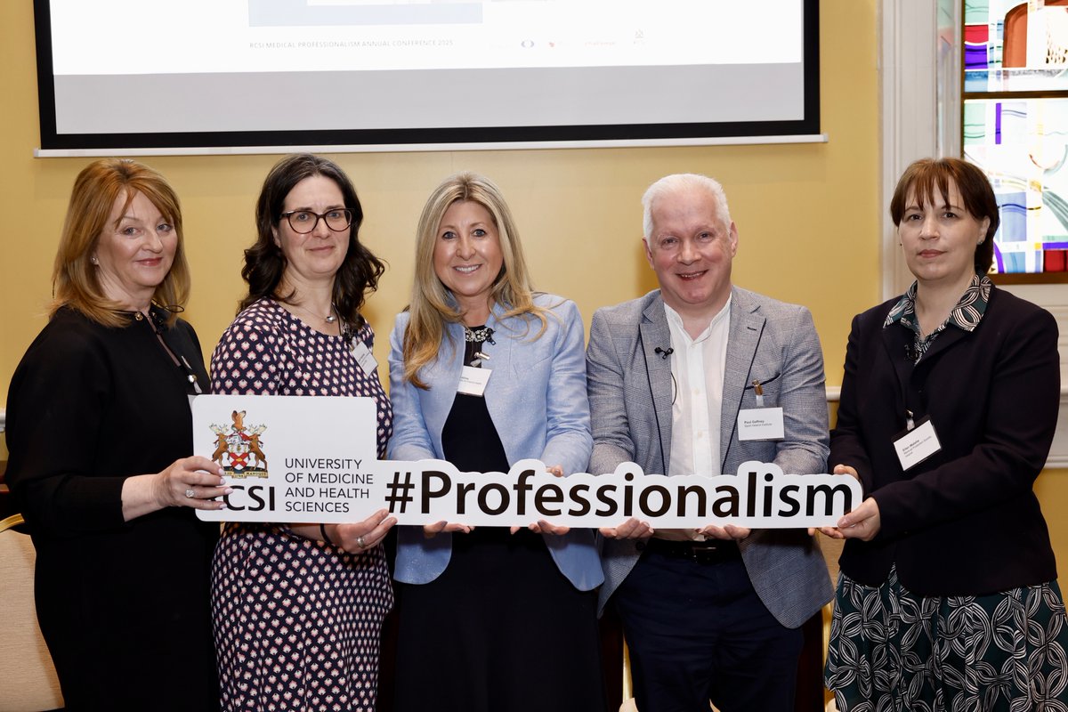 Fantastic panel of speakers here at #MedProf25 <a href="/RCSI_Irl/">RCSI</a> 
 #Professionalism #Teamwork