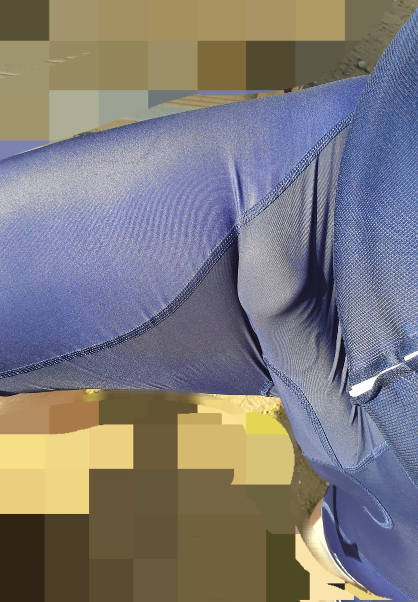 Heuboy2's tweet photo. Was ist euer Favorit? Links, Rechts, hoch oder die Rückansicht? 

What is your favourit? Left, right, up or backside? 

#cyclist #cycling #paddedass #bulge #spandex #lycra https://t.co/AASXRdMlYk