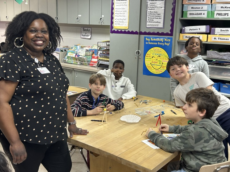 DCEsuperhornets's tweet photo. Today at DCE Steam Day, creativity and innovation are on full display! Check out these future engineers, artists, and scientists in action—we’re so proud of their curiosity and teamwork!

#DCESTEAMDay #FutureInnovators #HandsOnLearning #STEAMinAction https://t.co/9m6iv9CBRN
