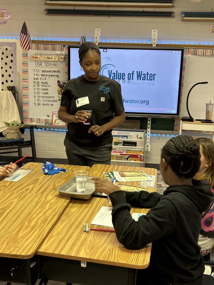 DCEsuperhornets's tweet photo. Today at DCE Steam Day, creativity and innovation are on full display! Check out these future engineers, artists, and scientists in action—we’re so proud of their curiosity and teamwork!

#DCESTEAMDay #FutureInnovators #HandsOnLearning #STEAMinAction https://t.co/9m6iv9CBRN