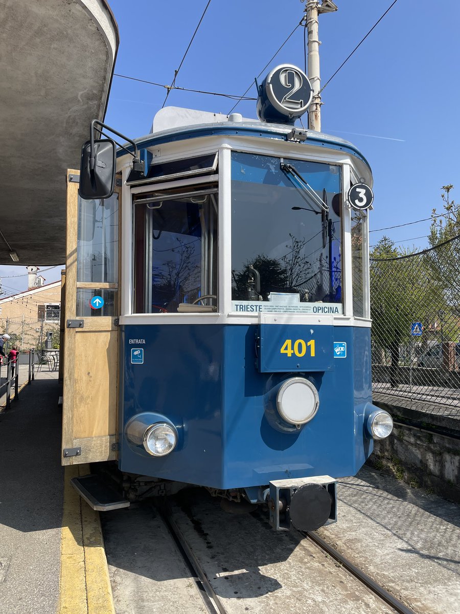 DiscoverTrieste's tweet image. Tram de Opcina ❤️
#springishere #discovertrieste