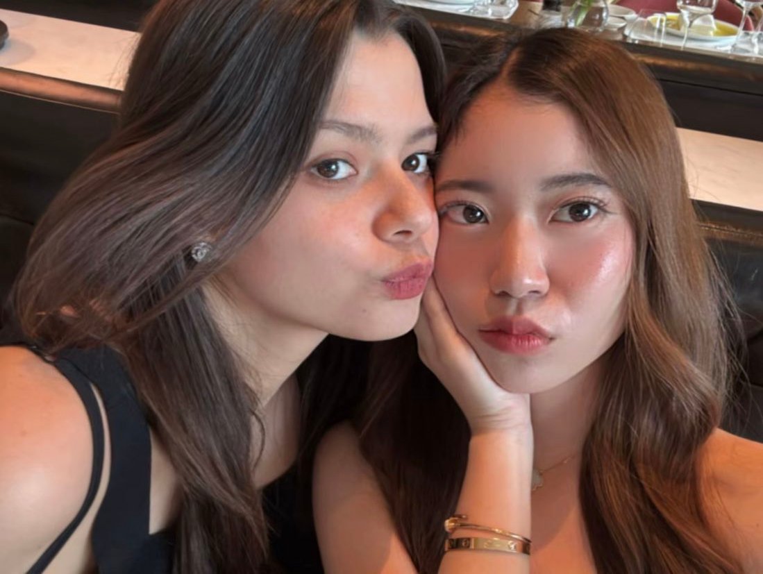 sarabeckwari2's tweet photo. Yesterday Awww you always have fun with friends who know how to take nice photos, it's great Fay and bamee and becky 💕☺️

#beckysangels
#bameech
#ffayfayy ‌ https://t.co/RARsQlhkOb