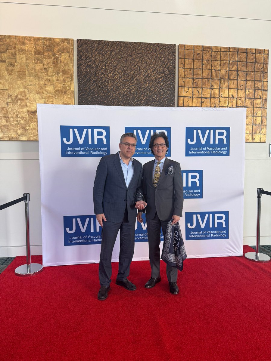 Thank you to all who visited the RenovoRx booth at #SIR25NASH! Congratulations to our Chief Medical Officer, Ramtin Agah, MD, and his co-authors, whose research was recognized during the JVIR Award-Winning Paper Scientific Session. Read the paper here: bit.ly/42CSHVs