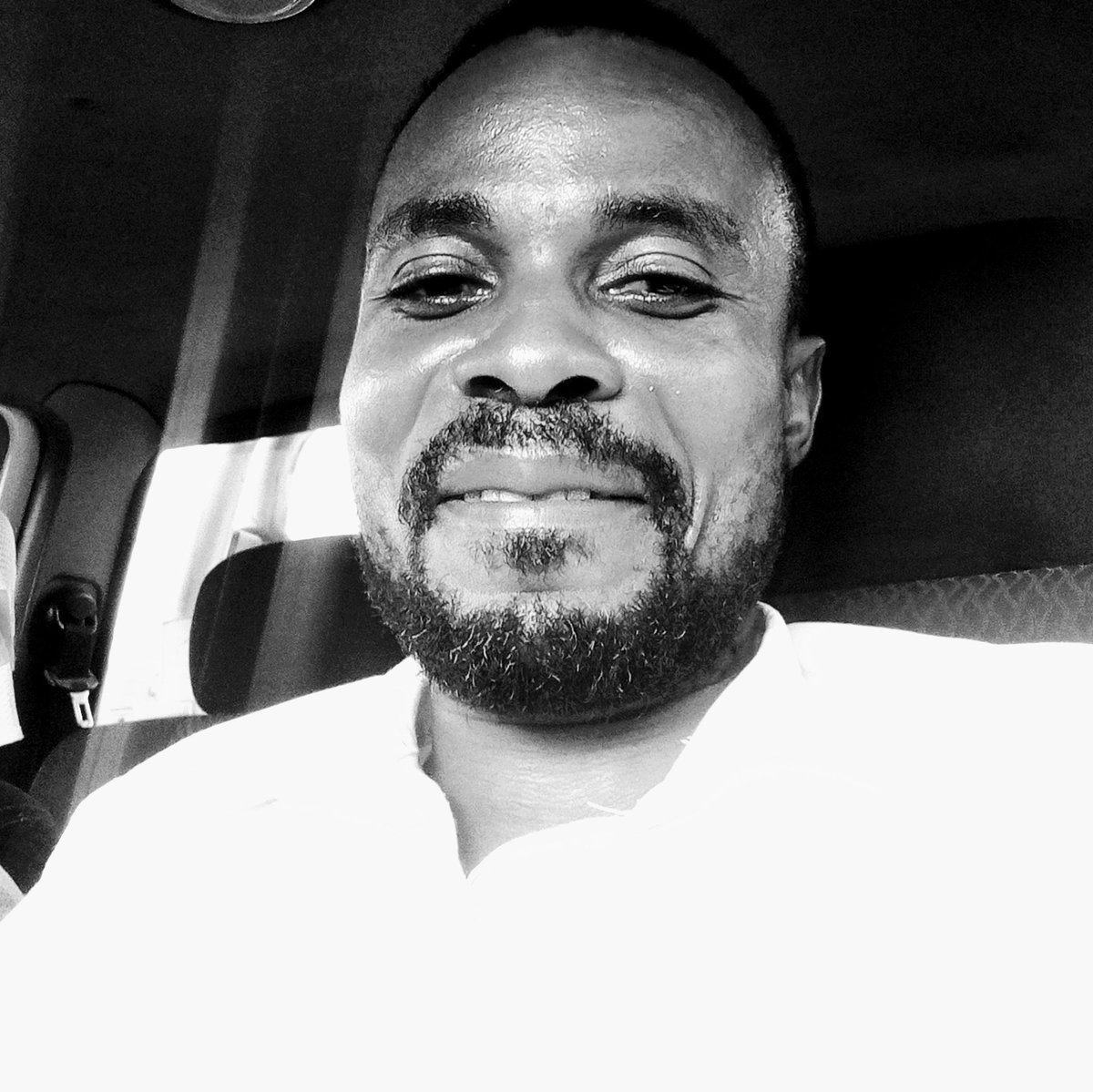 EMaxadoboe's tweet photo. #NewProfilePic https://t.co/1QNB3ubhRL