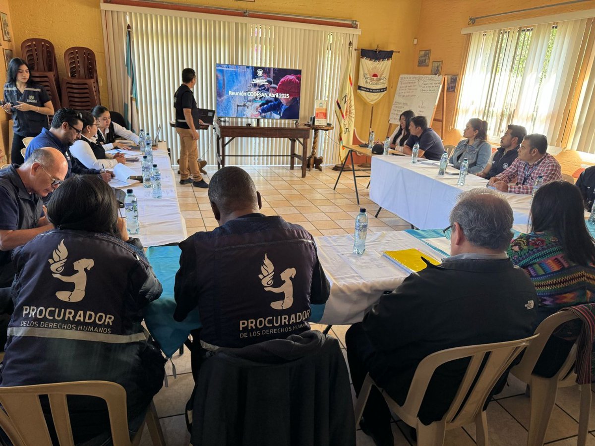 PDHgt's tweet photo. 📍#Sacatepéquez
Verifica las acciones de seguimiento de los programas y proyectos orientados a reducir los casos de desnutrición aguda en la niñez de 16 municipios, así como todas las acciones relacionadas con los ejes temáticos de los integrantes de la #CODESAN. https://t.co/yPuqYXL5sm