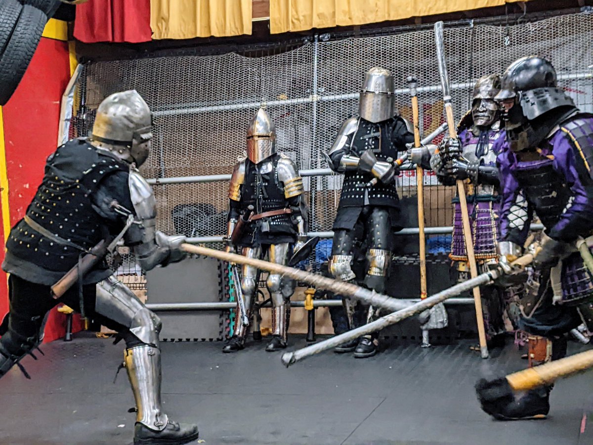 ティンタジェルでは和の剣術も教えていて
「侍 vs 騎士」の異文化スパーリングも行っています🗡️🥰
castletintagel.com/bushido/
#ティンタジェル武士道クラス #武士 #剣術 #武術