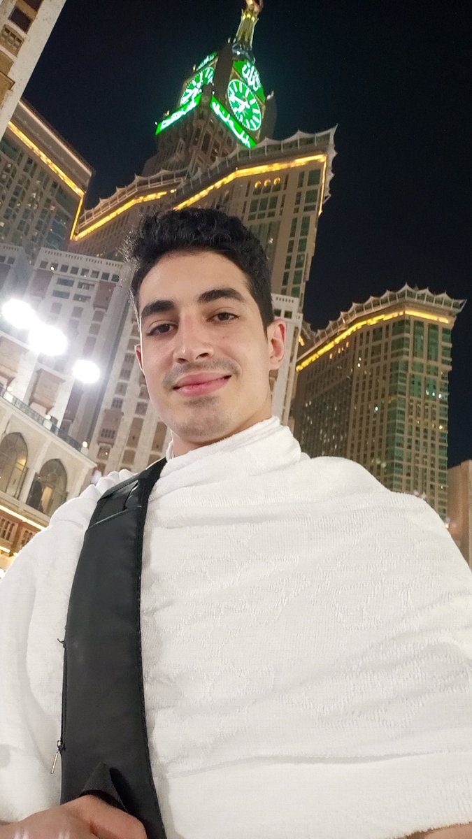 mahmoudragab_1's tweet photo. أنا مبسوط جداً، اللهم لك الحمد ♥️♥️♥️ https://t.co/aRY1u0eLgA