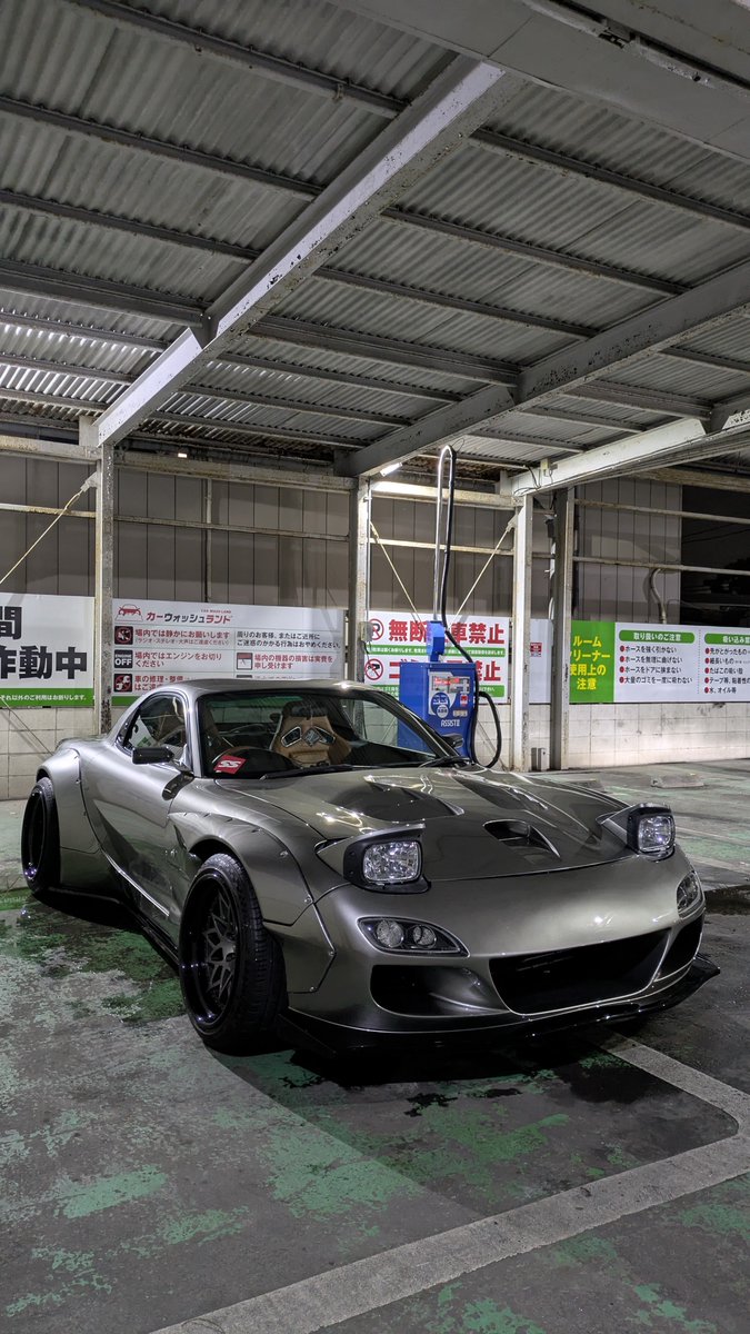 ramiRoots_'s tweet photo. 昨日はいい刺激もらった
車もカメラも人生も https://t.co/OcpgsxgUlH