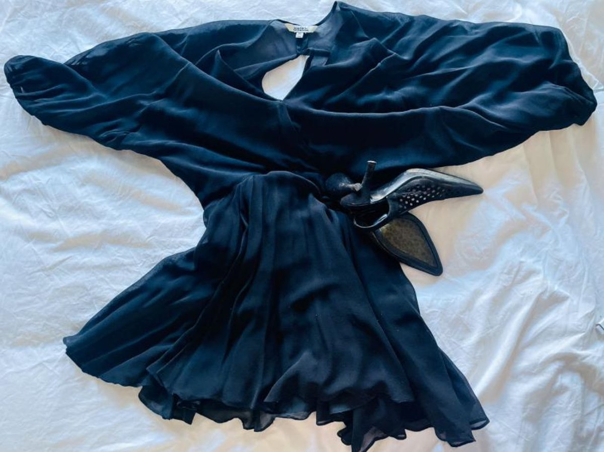 rachelink's tweet photo. https://t.co/lNzv7LaDSa 
Thank you @EHStar for publishing: My Funeral Dress #WorldParkinsonsDay #personalessays #amwriting #amquerying #writerslift #firstperson #ShamelessSelfpromoFriday #copingwithgrief @danceforpd https://t.co/i1vaxeTO6R