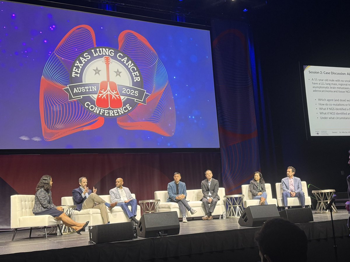 Latinamd's tweet photo. #TexasLung25 Excellent panel of experts on #lungcancer fusions: ALK, ROS1, RET, NTRK/NRG1
➡️ Consensus on lorlatinib as 1L for ALK+
➡️ Importance for #shareddecision when selecting drugs based on toxicity profile (CNS toxicity)
➡️ Exciting better options w less toxicity for ROS1 #lcsm