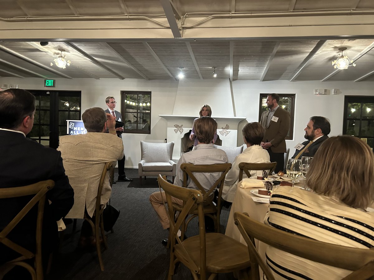 Had a great time speaking about the future of conservatism a couple days ago in Arizona alongside <a href="/DougDucey/">Doug Ducey</a>, <a href="/baseballcrank/">Dan McLaughlin</a>, <a href="/carolinedowney_/">Caroline Downey</a>, <a href="/MBeienburg/">Matt Beienburg</a>, and <a href="/TimothySandefur/">Timothy Sandefur</a>.

Thanks <a href="/NRI/">nri</a>, <a href="/ASU_SCETL/">School of Civic & Economic Thought & Leadership</a>, and <a href="/GoldwaterInst/">Goldwater Institute</a> for putting on a great event.