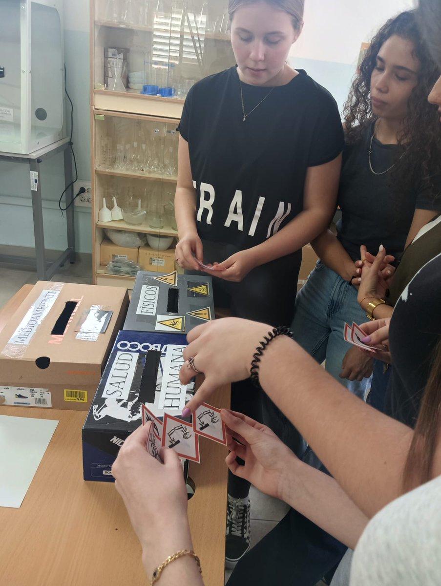 FPsanidad tweet media