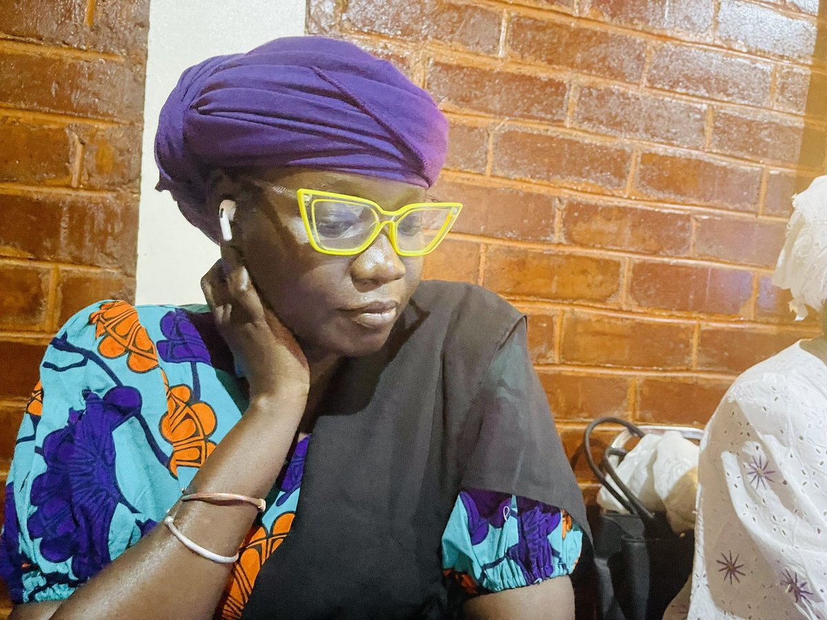 YoMIL_Gambia's tweet photo. Today we are conducting our final two-day review of the Draft Young Women in Media Guide with our Ten (10) selected experts. The sessions would focused on the various topics in the document that emerged from the discussions during the regional sprint workshops.
#YoMIL | | #media https://t.co/SoMCoRhrvb