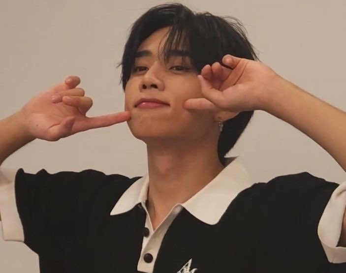 man☆҉ tweet media