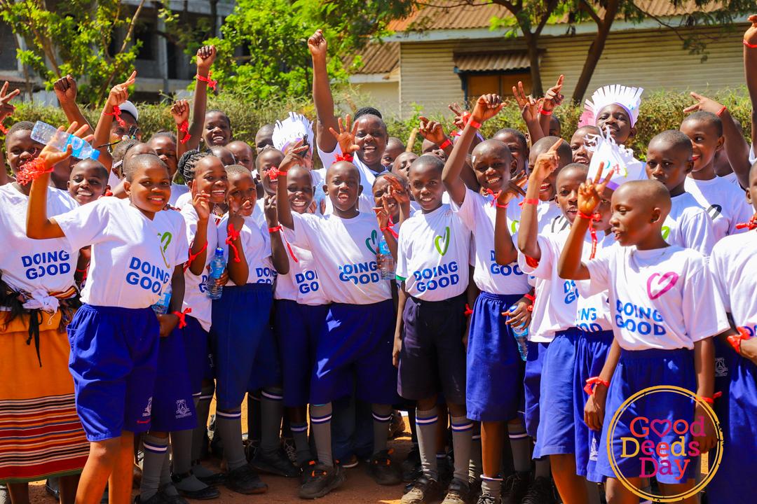 JoviaKusiima_'s tweet image. Grateful to be part of this year’s #GoodDeedsDay where kindness turned into action and history was written through service. Glad to stand with others creating change that matters!
#HighHopeUganda #MakingHistory #ActsOfKindness