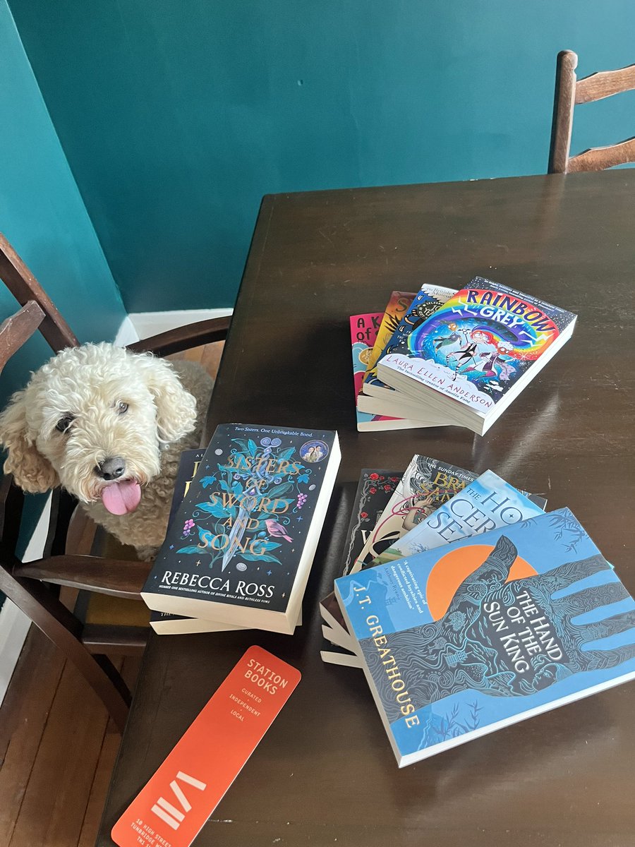 I couldn’t choose, so I bought them all! Shout out to the fabulous <a href="/7OaksBookshop/">Sevenoaks Bookshop</a> and to the new Station Books in Tunbridge Wells, which is an absolute must-visit if you’re into SFF. I may be #amreading for some time…