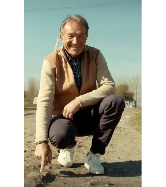 Gilbert Duclos-Lassalle, l'homme qui ❤️ toujours Paris-Roubaix. Et toujours avec ce sourire !

📸 <a href="/HDuclosLassalle/">Herve DUCLOSLASSALLE</a>
#gilbertducloslassalle #ducloslassalle #hellofthenord #cyclisme #cycling #ciclismo #wielrennen