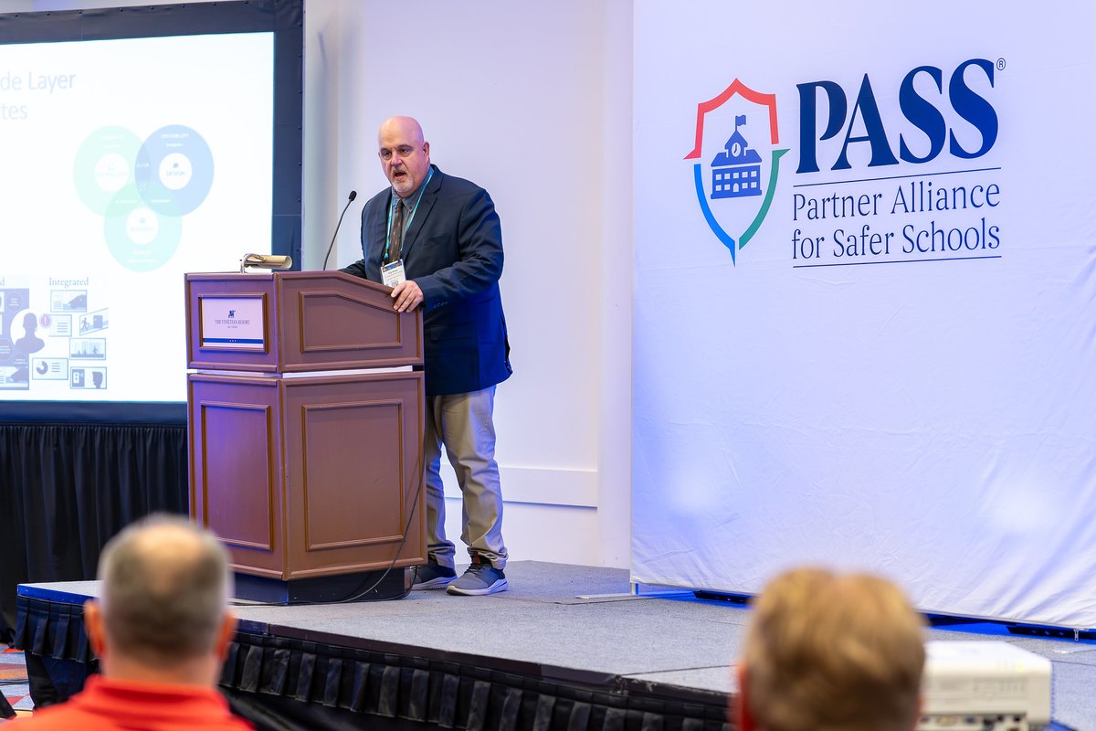 On April 3 at #ISCWest, PASS hosted an open meeting on K-12 #schoolsecurity at #ISCWest. PASS shared updates on our efforts to improve #schoolsafety and #security and what's new in the PASS Guidelines for K-12 Schools.

More photos: flickr.com/photos/securit…
#securityindustry