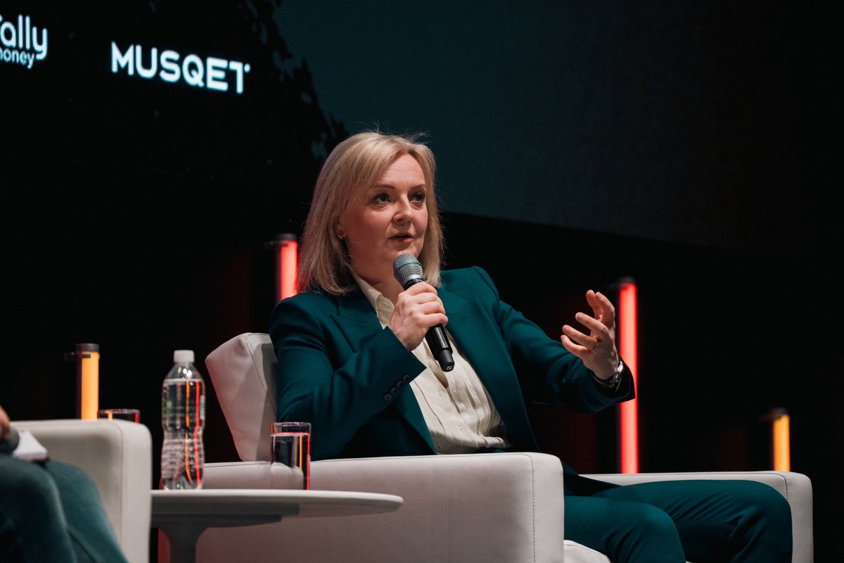 CheatCodeCon's tweet image. Welcome to Bedford @trussliz