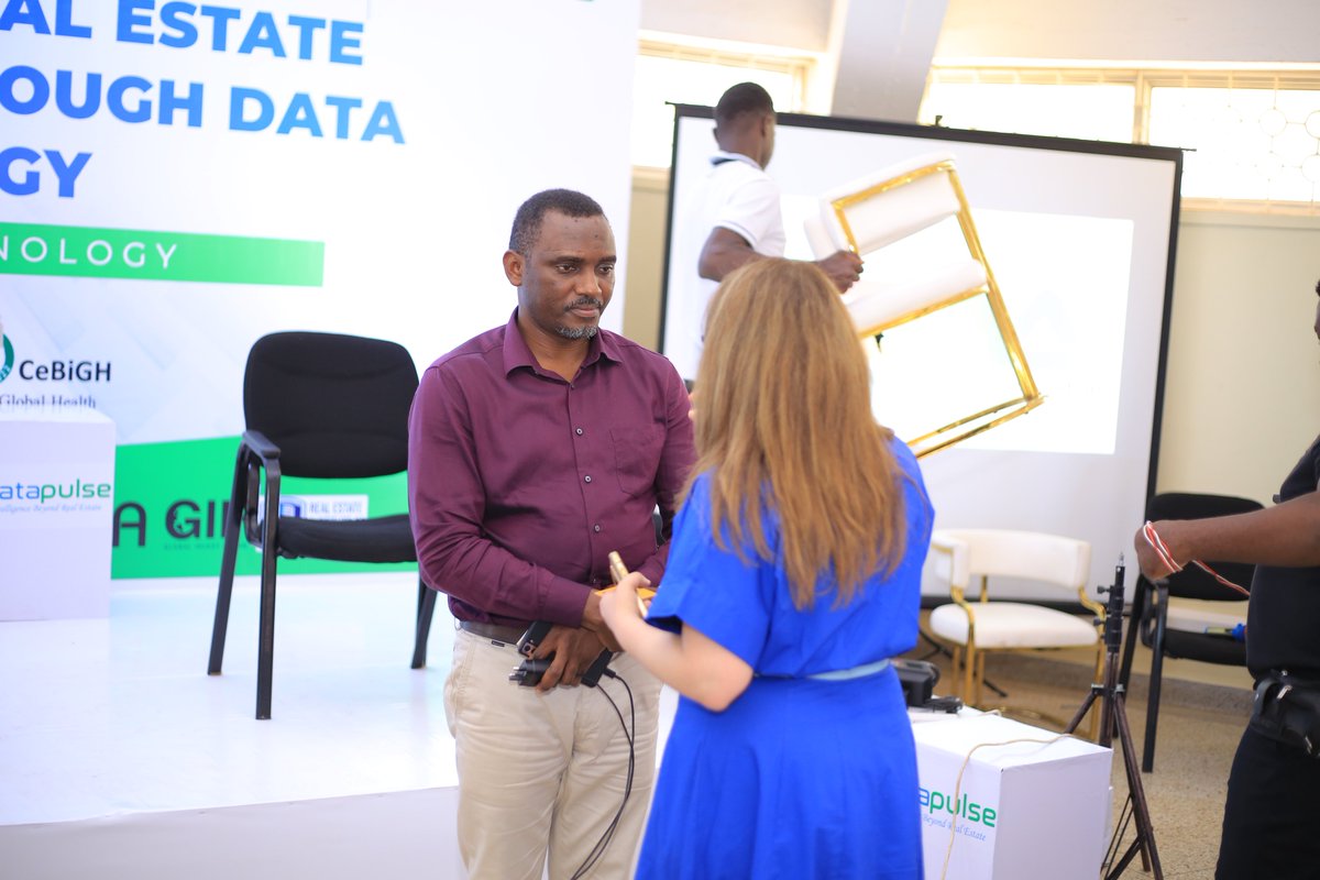 ContactusPulse's tweet photo. Global funding is shifting, and private investment is stepping in.

At #PropPulse, Alina Aeby broke down why her team is betting on Uganda—and how data is driving real estate growth in East Africa.

“We are betting on Uganda.” https://t.co/AgQz9ciZgj