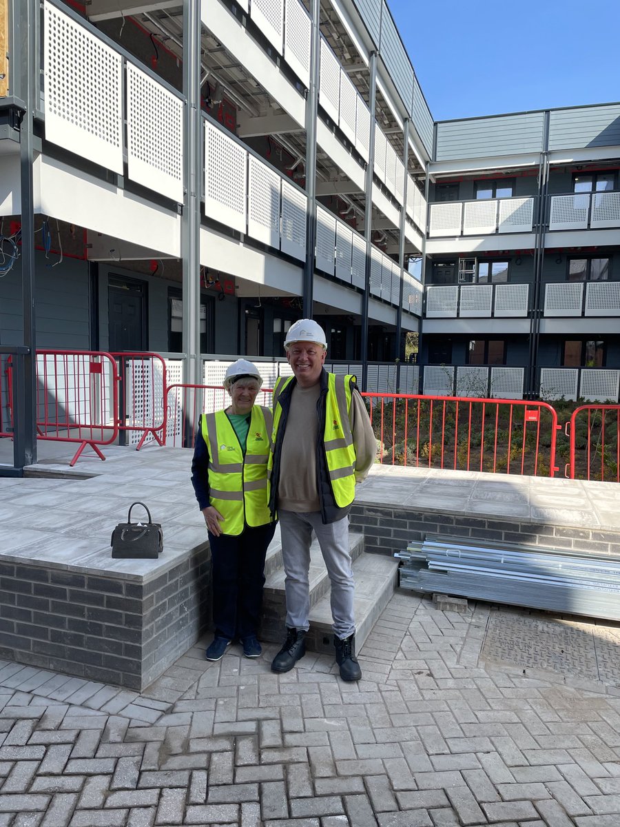 ⁦<a href="/09bridgey/">Lee Bridgeman</a>⁩ and I were really impressed to our new modular temporary single persons modular supported accommodation today. Congratulations to all our officers Waites and At Home.