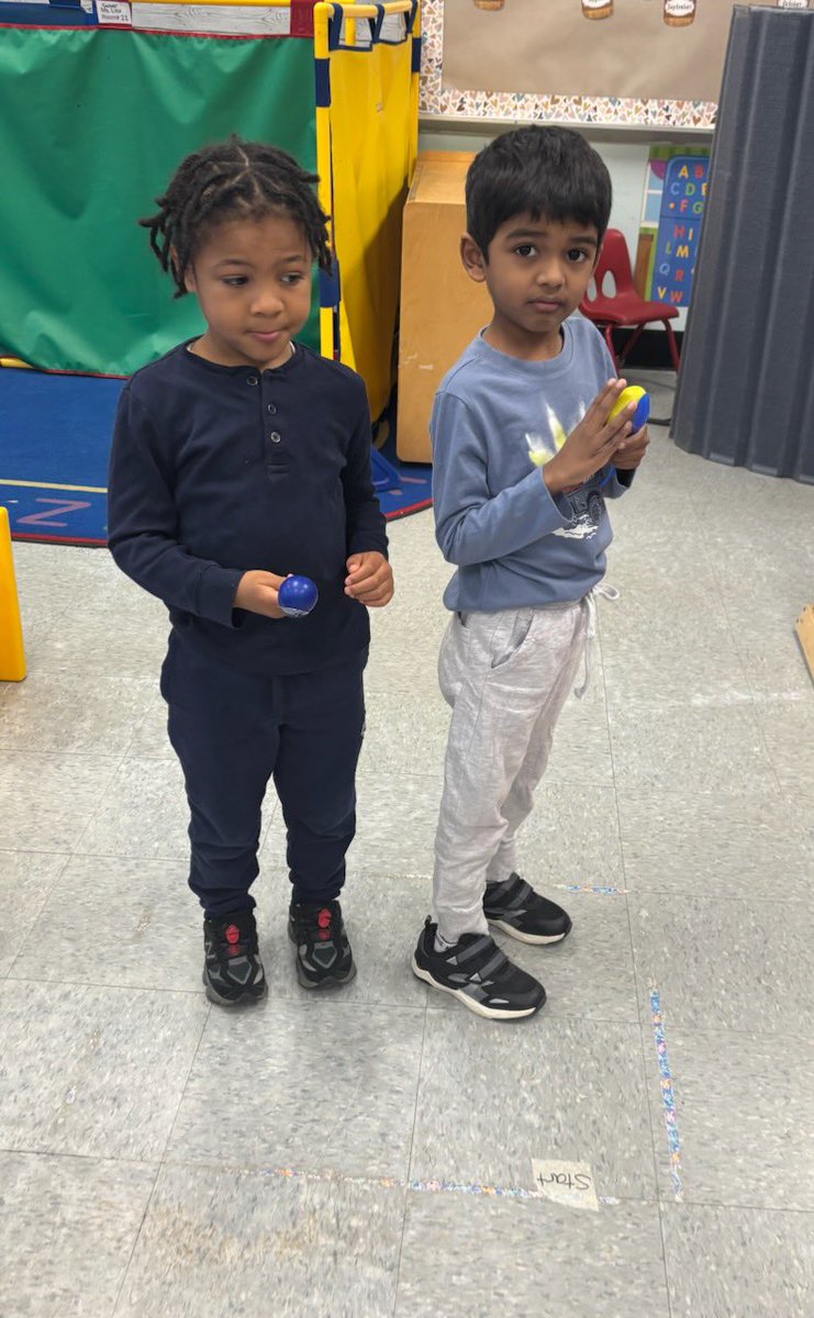 Ms. Lisa’s class had egg races today! Who do you think was the quickest? 🥚
