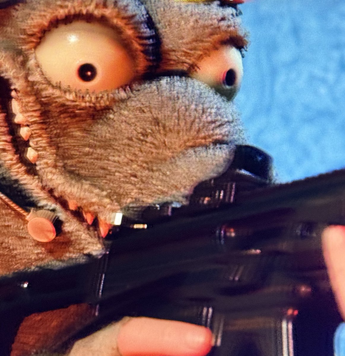 danidavinas's tweet image. Imagine seeing this monstrosity when you turn a corner in Verdansk @CallofDuty #Warzone