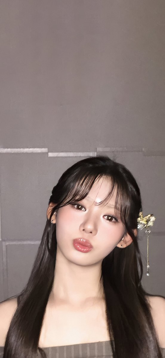 exxarbi's tweet photo. #RORA Wallpaper (4K) 

#BABYMONSTER #베이비몬스터 #로라 https://t.co/UL88Ahwx7x
