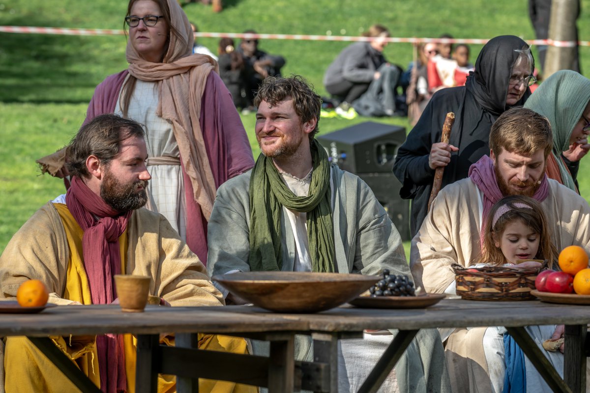 Cutting Edge Theatre (@cuttingedgethea) on Twitter photo Can you make a good cup of tea? We need a few volunteers to keep our cast and crew in tea and coffee on Saturday 19th April, the day of the Easter Play. You'd be doing us an immense favour! Email cuttingedge21@btinternet.com if you help. Can you make a good cup of tea? We need a few volunteers to keep our cast and crew in tea and coffee on Saturday 19th April, the day of the Easter Play. You'd be doing us an immense favour! Email cuttingedge21@btinternet.com if you help.