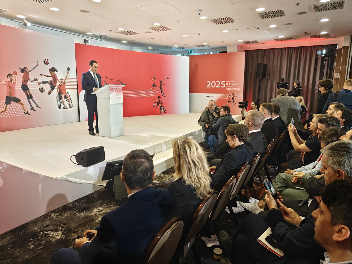 Dr Mark Abela (@mark_abelamd) on Twitter photo Great meeting at the 2025 EU Sport Forum in Krakow. Had a chance to discuss how the EU can contribute towards safeguarding our athletes' well being. Looking forward to a stronger collaboration. <a href="/EuSport/">EUSport</a> <a href="/GlennMicallef/">Glenn Micallef</a> <a href="/SportMalta/">SportMalta</a> Great meeting at the 2025 EU Sport Forum in Krakow. Had a chance to discuss how the EU can contribute towards safeguarding our athletes' well being. Looking forward to a stronger collaboration. <a href="/EuSport/">EUSport</a> <a href="/GlennMicallef/">Glenn Micallef</a> <a href="/SportMalta/">SportMalta</a>