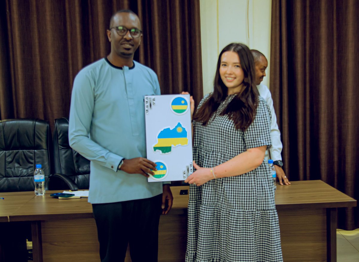 KayonzaDistrict's tweet photo. This morning, the Mayor @BoscoNyemazi welcomed a delegation from the Manchester University of UK, who are in Rwanda for a learning trip. 

Their areas of interest for learning focused on decentralized service delivery for land use, Healthcare services… https://t.co/dpAKOko5yN