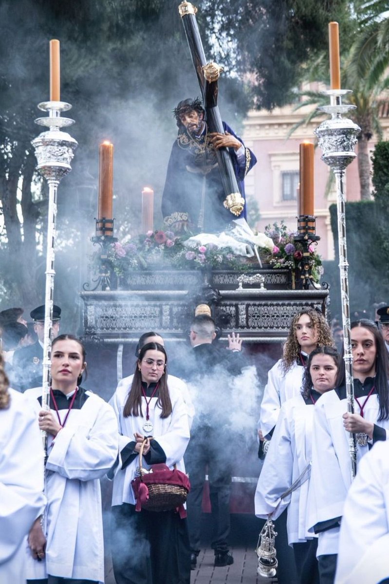 Empieza nuestra Semana de Pasión. Podrás acceder a los itinerarios  en el siguiente enlace: motrilturismo.com/sites/default/… . Disfruta con responsabilidad de todos los actos y sigue en todo momento las indicaciones y consejos de las autoridades y hermandades.