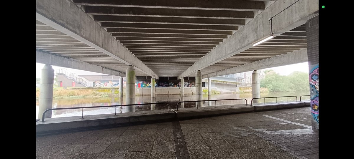 Subtopian tweet media