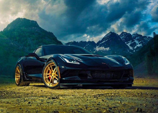 333Exotics's tweet image. The Chevrolet Corvette Z06 is an iconic American sports car known for its powerful 6.2L supercharged V8 engine and aggressive design. It blends performance, luxury, and cutting-edge tech, captivating car enthusiasts everywhere. #CorvetteZ06 🚗