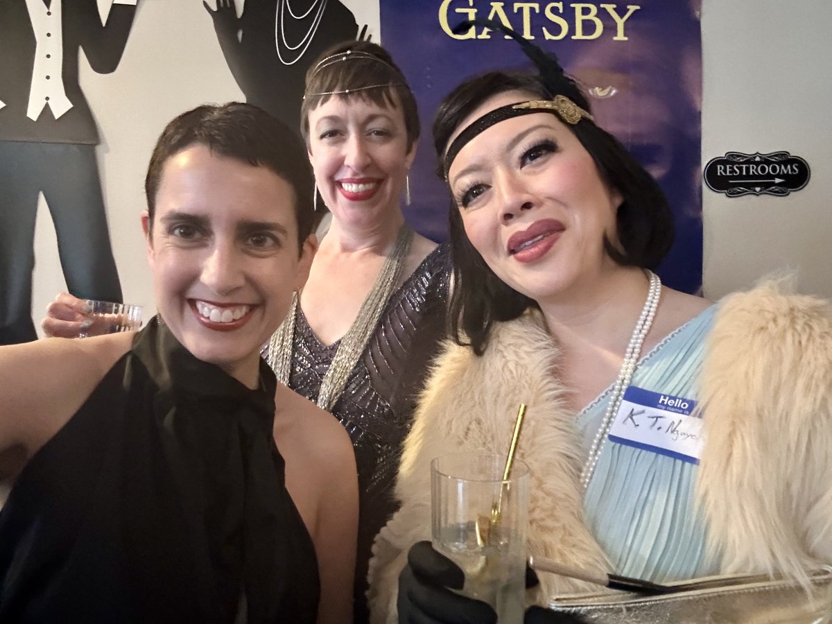 I.S. Berry | THE PEACOCK AND THE SPARROW tweet media