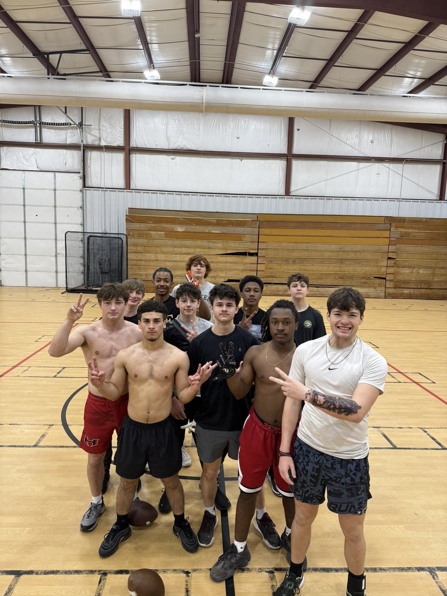 Another great morning! 
Embrace the grind! 
<a href="/avin10x/">Avin Crawford</a> <a href="/IIIdex3III/">Dexter Mosley</a> <a href="/Colinc2009/">Colin</a>