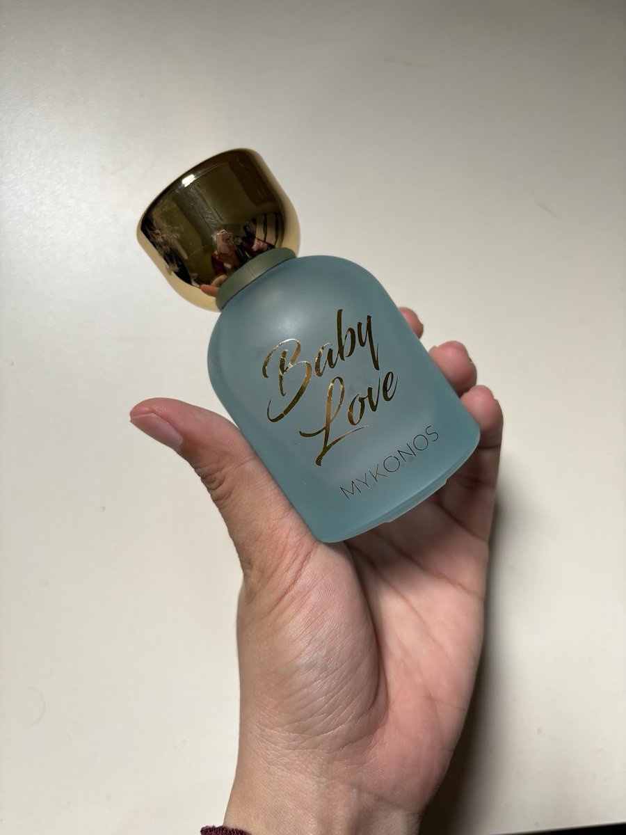 sejujurnya mikir selama ini mykonos parfumnya cuma manis2 aja, tp ternyata ada yang fresh powdery kek wangi kamar bayik gini??!!🙏🏻

gabanyak yang bahas kenapa yaa padahal.. enak bgt bgt 😭
