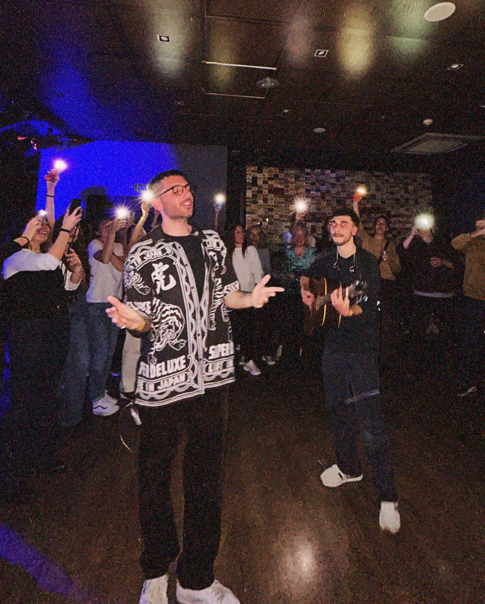 GRACIAS POR LA NOCHE DE AYER
<a href="/parallel62bcn/">Paral·lel 62</a> <a href="/ventiladormusic/">Ventilador Music</a>