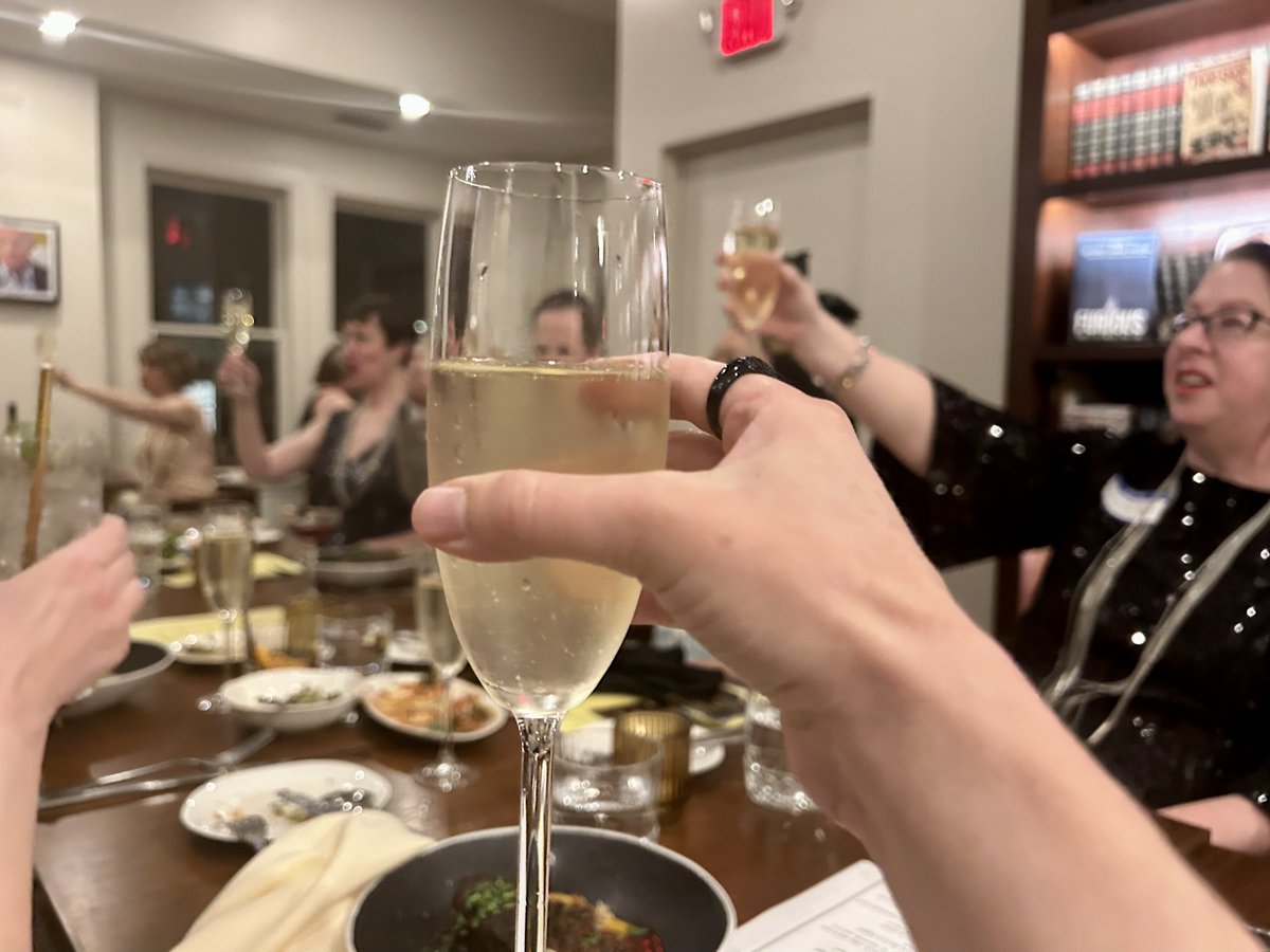 I.S. Berry | THE PEACOCK AND THE SPARROW tweet media