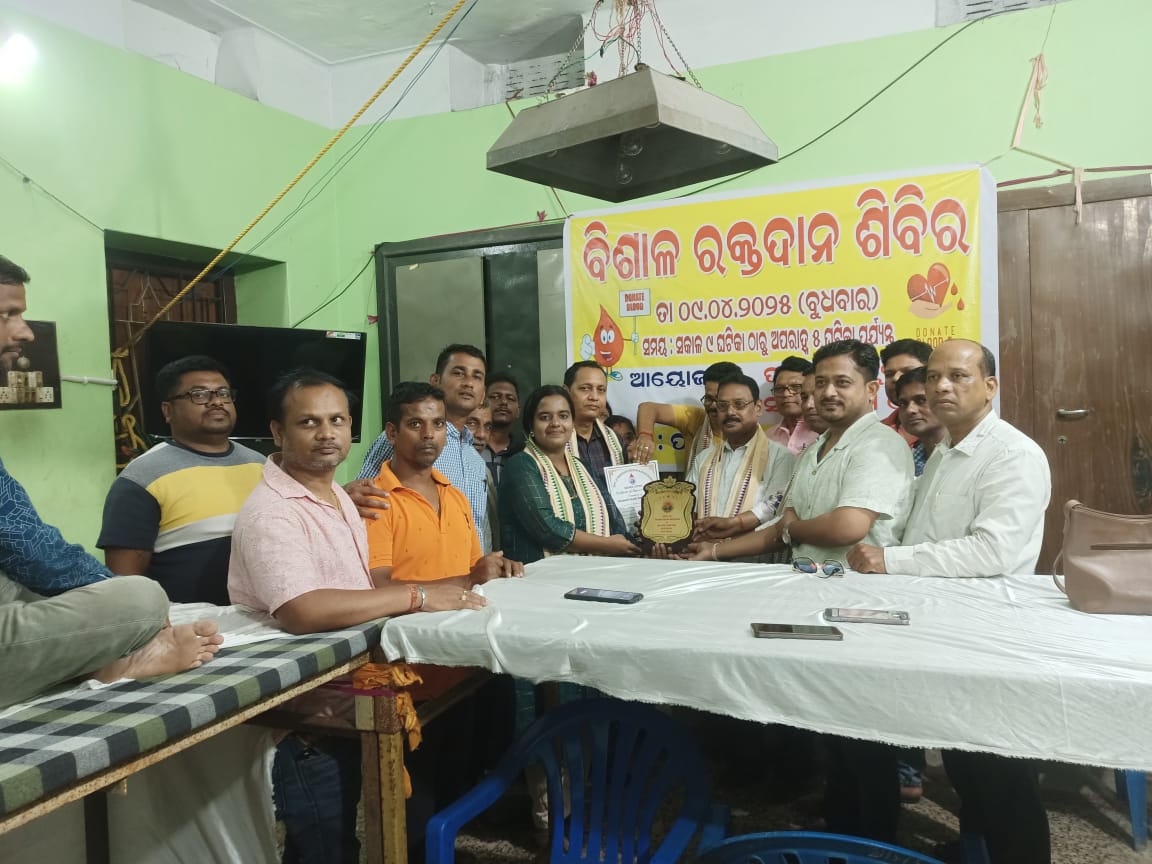 transmedscb's tweet photo. We extend our heartfelt gratitude to all the generous donors of #PopularClub, & #amaodisha,Cuttack for organizing blood donation drive at #PopularClubMangalabagCuttack .Collecting 76 blood units is a remarkable achievement that truly reflects the compassion within our community. https://t.co/Ar4ikxof9H