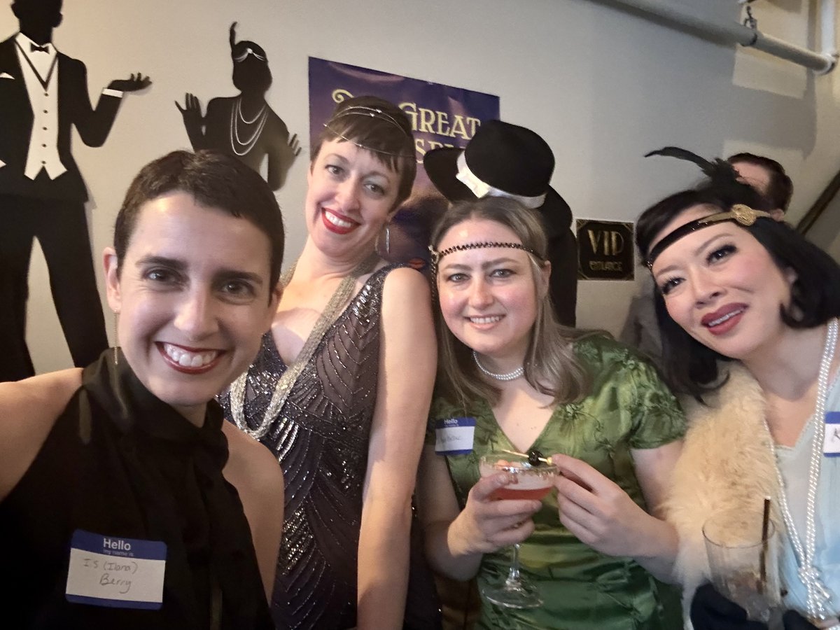 I.S. Berry | THE PEACOCK AND THE SPARROW tweet media