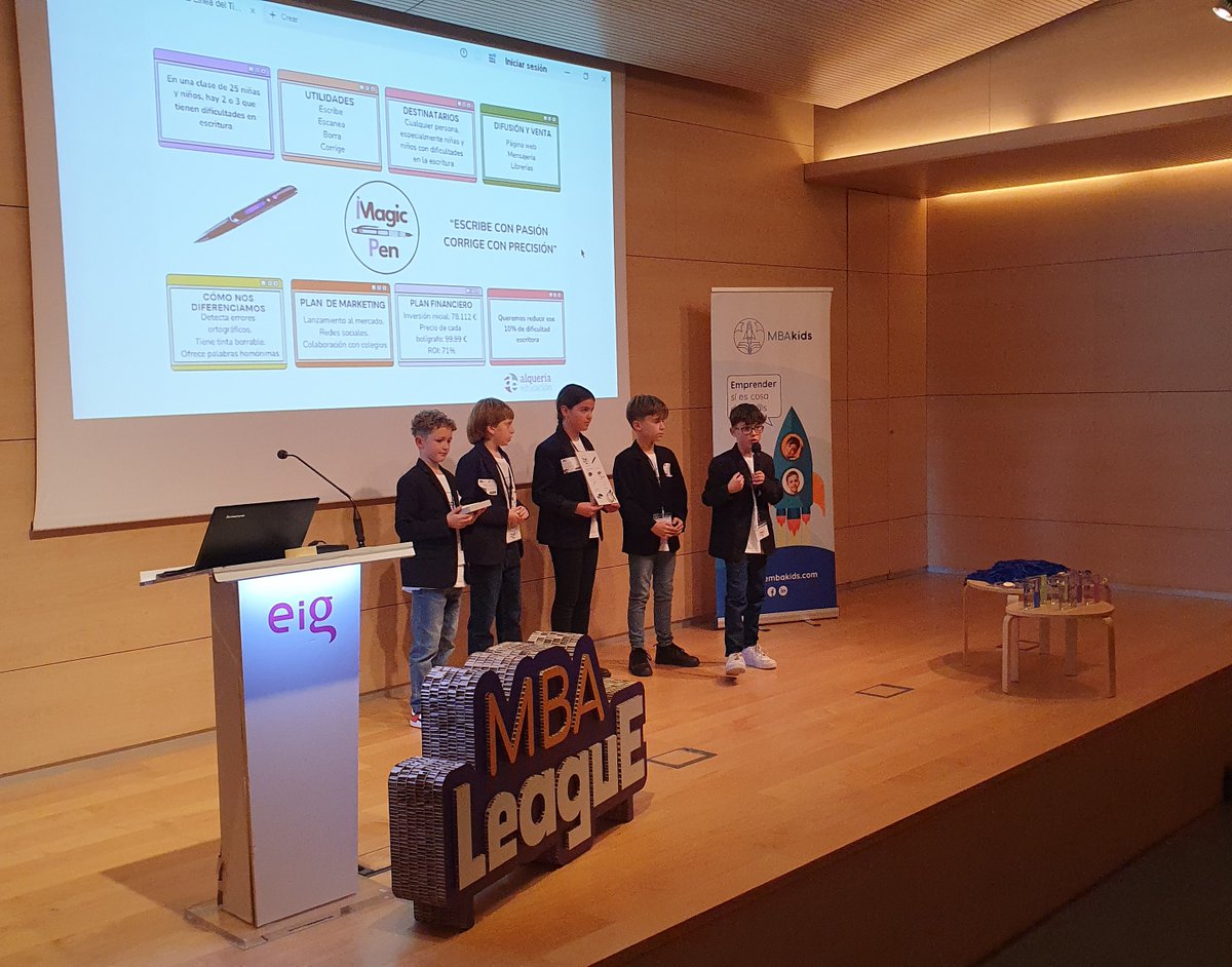 AlqueriaEduca's tweet photo. Alquería educación gana en Granada el concurso de emprendimiento MBA Kids y se clasifica para la fase nacional cuya final se celebra en Madrid el próximo mes de mayo. Enhorabuena a alumnado y tutores por su excelente  y colaborativo trabajo. La fuerza del equipo. https://t.co/jC0REaeoI4