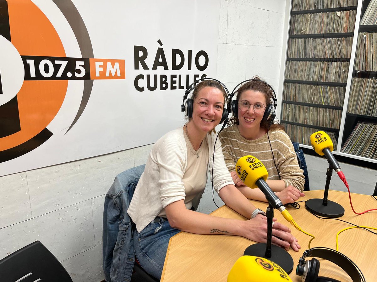 Ràdio Cubelles (@rcubelles) on Twitter photo Les revisions pediàtriques i les vacunacions al programa 'Al CAP i a la fi'. Les infermeres de pediatria <a href="/eapcubellescun/">EAP Cubelles Cunit</a>, Noelia Martínez López i Tamara Macia han parlat dels canvis que s'han implantat des del Departament de Salut de la Generalitat.
radiocubelles.cat/noticies/novet… Les revisions pediàtriques i les vacunacions al programa 'Al CAP i a la fi'. Les infermeres de pediatria <a href="/eapcubellescun/">EAP Cubelles Cunit</a>, Noelia Martínez López i Tamara Macia han parlat dels canvis que s'han implantat des del Departament de Salut de la Generalitat.
radiocubelles.cat/noticies/novet…