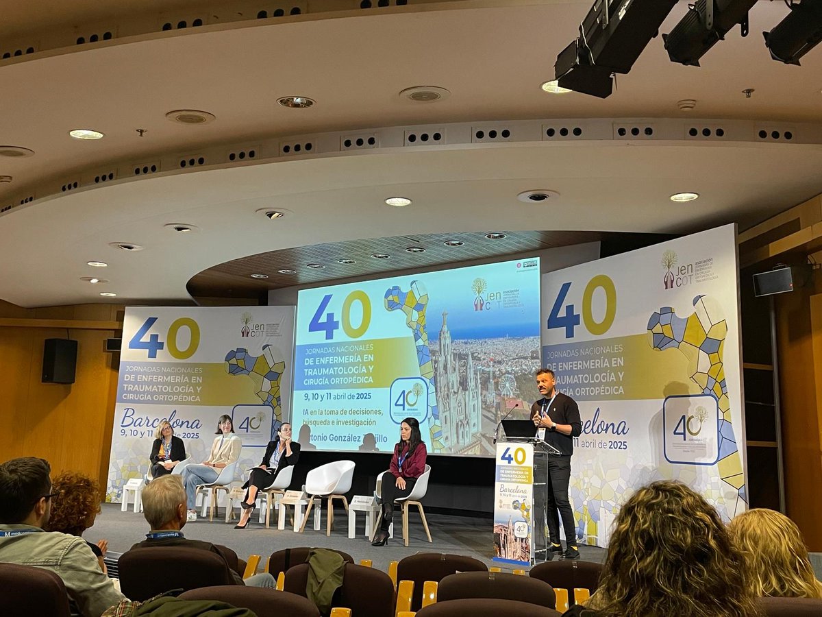 cidefib's tweet photo. Desde CIDEFIB hemos participado en las 40ª Jornadas Nacionales de Enfermería en Traumatología y Cirugía Ortopédica, organizadas por @JENCOT_oficial

@antoniopizarra ha participado con la ponencia “IA en la toma de decisiones: búsqueda e investigación”. https://t.co/QZsqTQKBjs