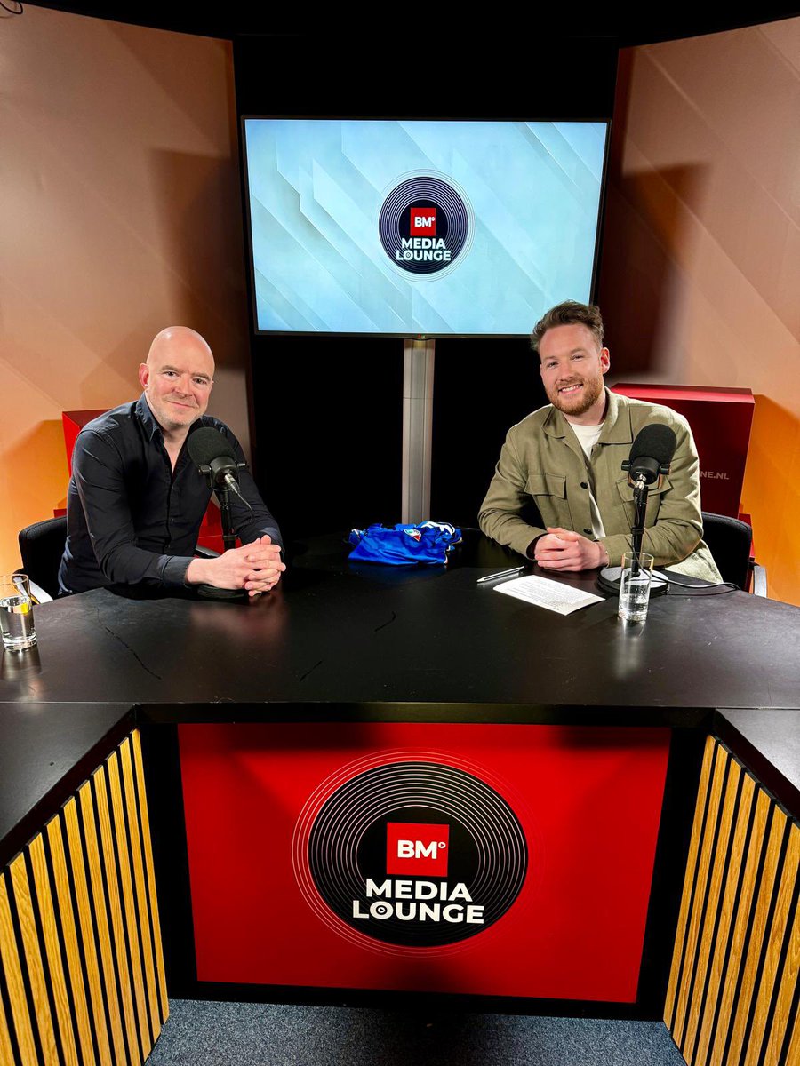 Geinterviewd door <a href="/RudyNicola/">Rudy</a> <a href="/broadcastmag/">BM</a> over talentcoaching, radio en podcast. Binnenkort online .