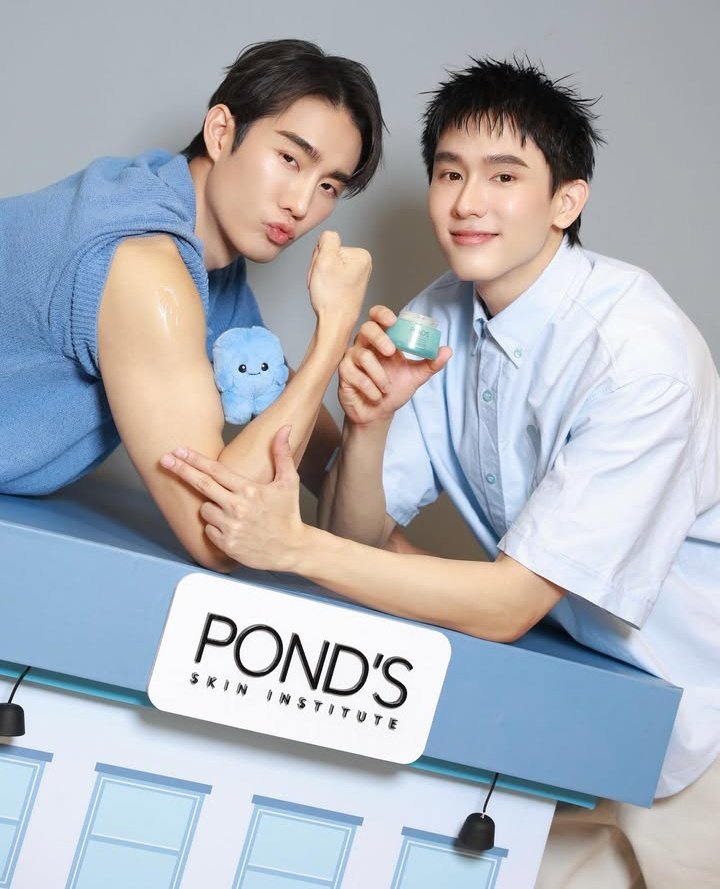 mousesie58349's tweet photo. นี่แหละ นี่แหละ ถูกต้องที่สุด 💙✨

#PondsTH 
#พอนด์สเจลผิวน้ำกลิ้ง
#เพื่อนจิ๋วผิวฉ่ำ
#kasibook #fforce_ 
#ฟอสบุ๊ค #forecbook https://t.co/tdgMDCOLPO