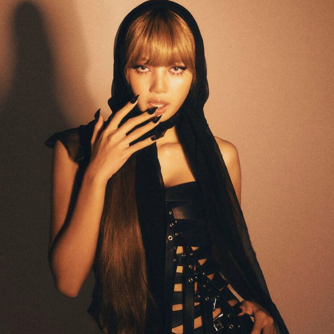 AboutMusicYT's tweet photo. Alter Ego by Lisa is the most streamed album by a kpop artist on Spotify of 2025 (1.3B). https://t.co/n2pk1YEpPS
